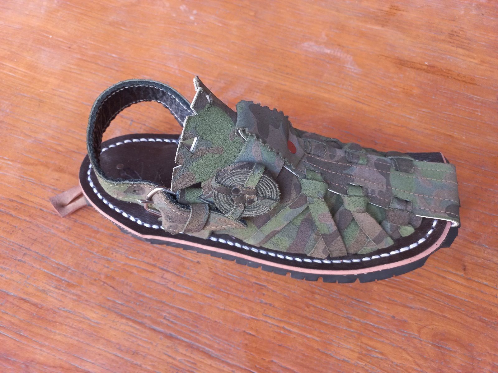 Balochi Chappal Price in Pakistan